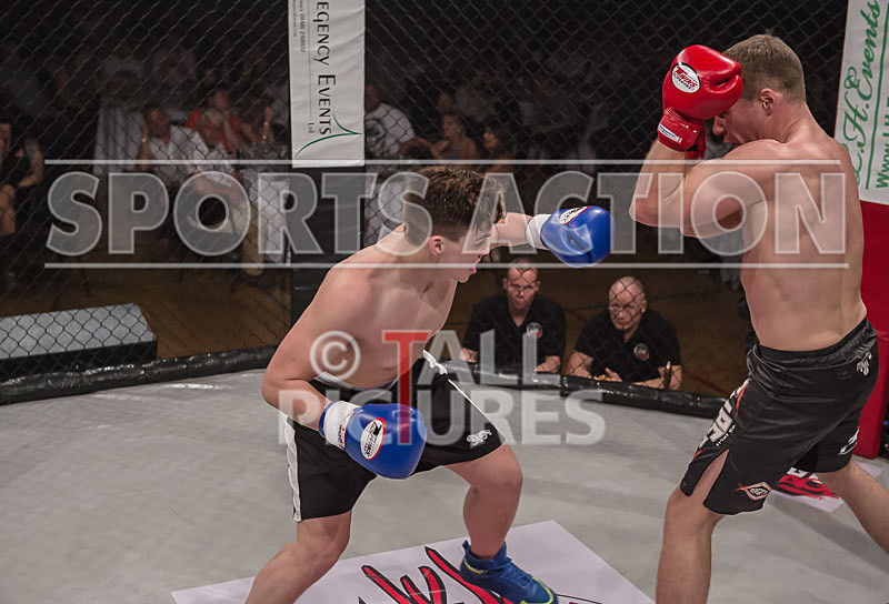 Paul ONeil v Robert Hurst-32 - BOUT 2