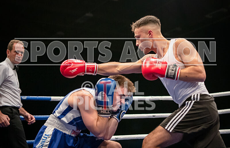 Bout 15_Marcus Magloire v Josh Boderick-12 - Bout 15_Marcus Magloire v Josh Boderick