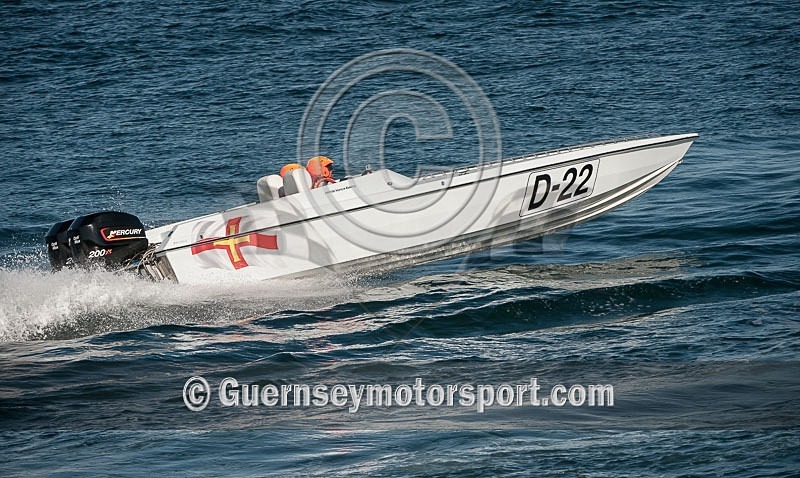 Powerboat Racing_03-08-2013-51 - RACE-8 NORTH BEACH OUTER