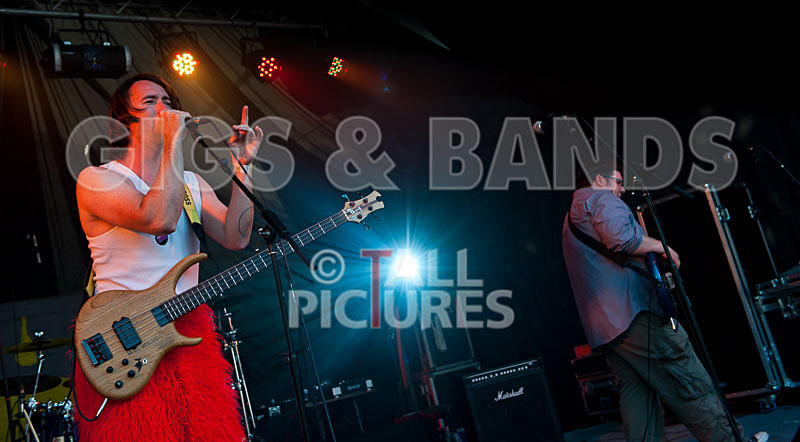 Toupe-10 - TOUPE at IVY CASTLE FAIR