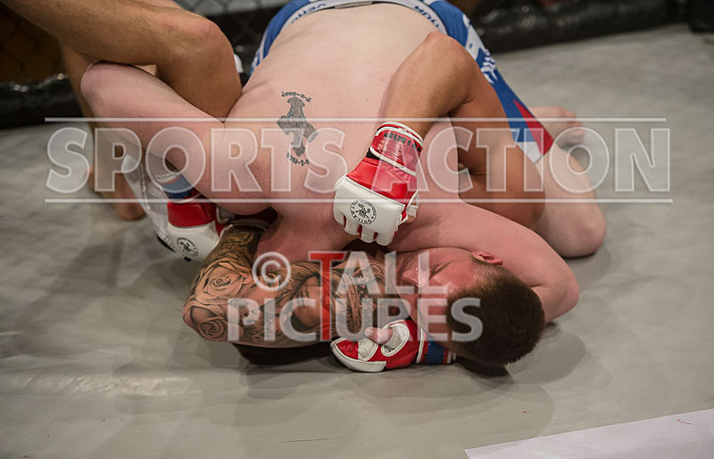 James Mapley v Chris Burton-28 - BOUT 14