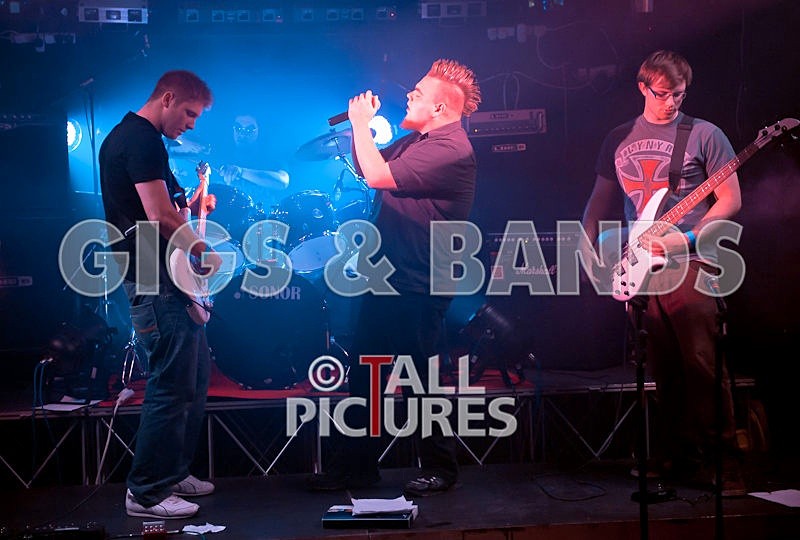 Dead Wing-1 - DEAD WING