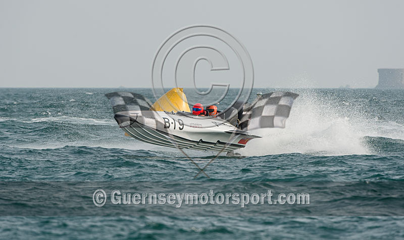 Worlds Powerboats_2014_Race-2-173 - UIM CLASS 3A & 3B WORLD OFFSHORE CHAMPIONSHIP_RACE-2