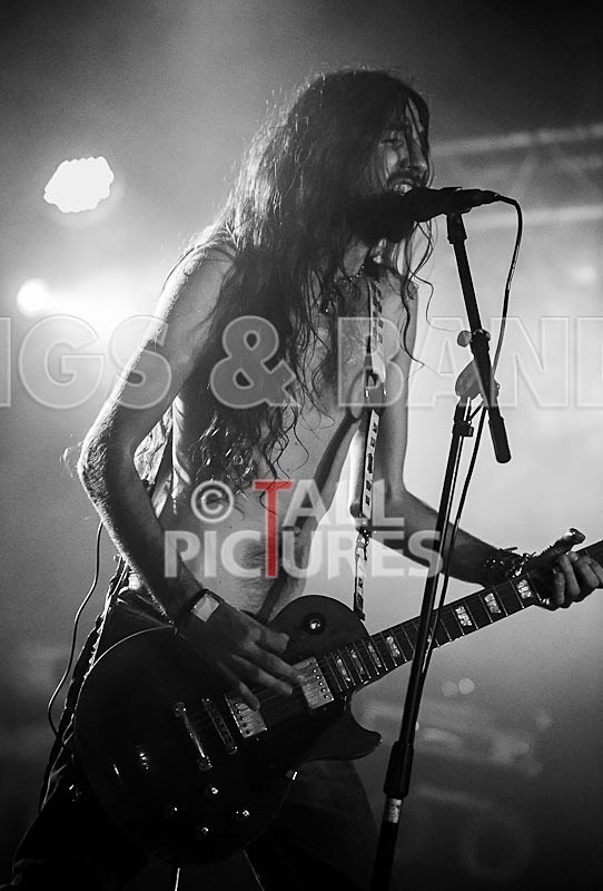 Bloody Mary-17 - BLOODY MARY