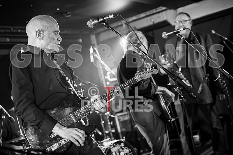 Norman Watt-Roy Band-6 - THE NORMAN WATT-ROY BAND with WILKO JOHNSON