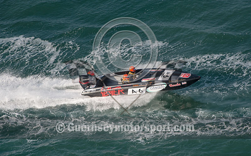 Worlds Powerboats_2014_Race-1-132 - UIM CLASS 3A & 3B WORLD OFFSHORE CHAMPIONSHIP_RACE-1