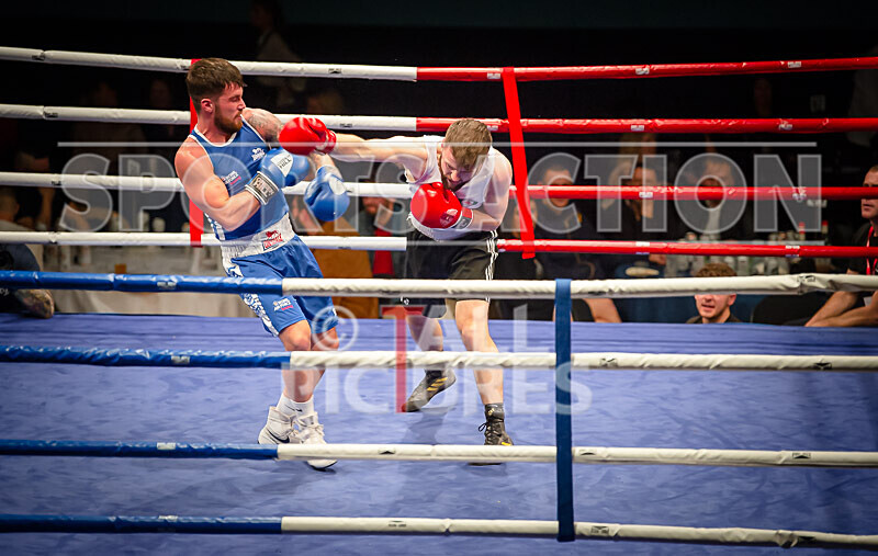 Bout 20_Chris Sumner v Keiran Bailey-1-39 - Bout 20_Chris Sumner v Keiran Bailey