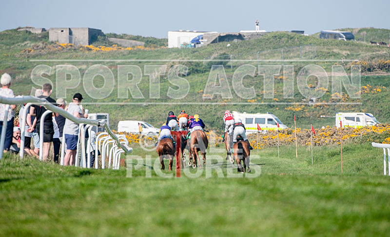 Guernsey Race Club Horse Racing 2018-19 - GUERNSEY RACE CLUB BANK HOLIDAY 2018