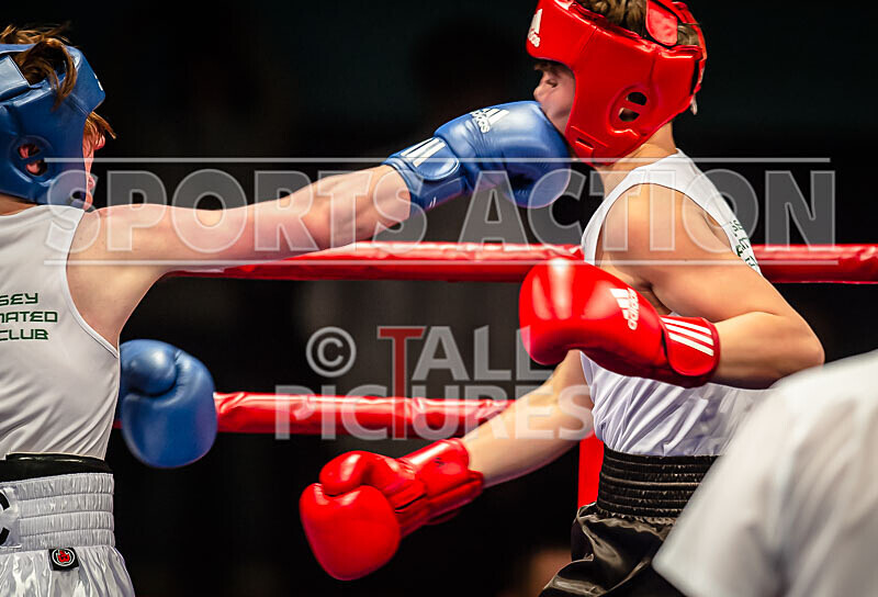 Bout 1_Josh Lazaro v Ben Mills-5 - Bout 1_Josh Lazaro v Ben Mills