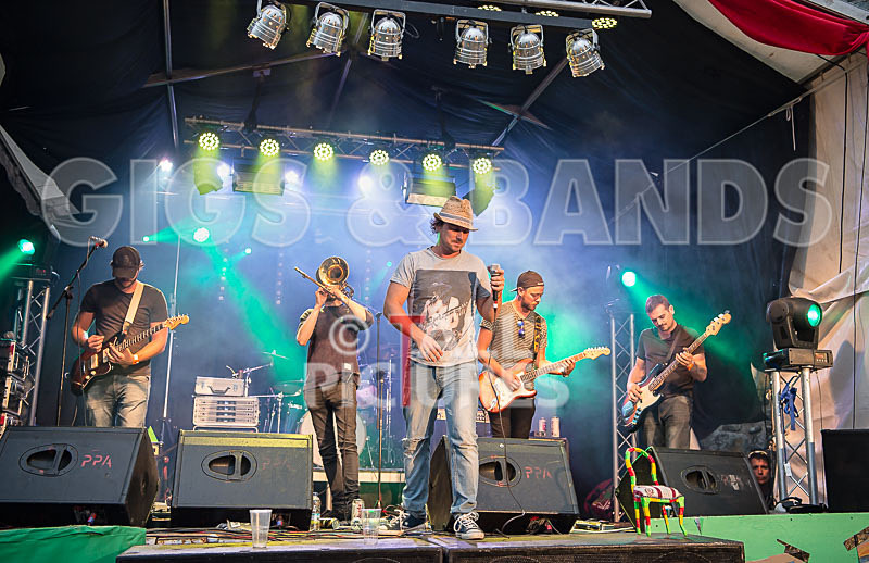 The Pirates-28 - THE PIRATES