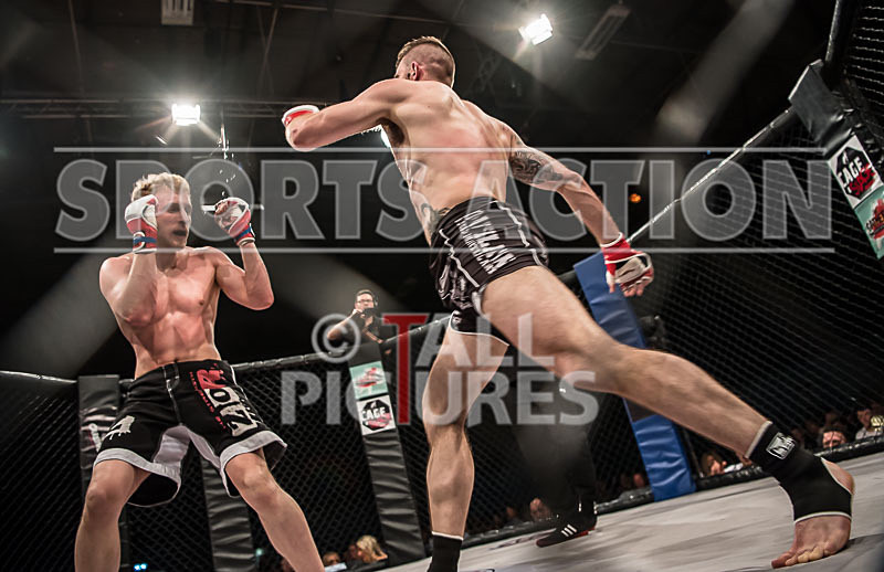 Lucas Brand v Josh Ozanne-25 - BOUT-10 Lucas Brand v Josh Ozanne