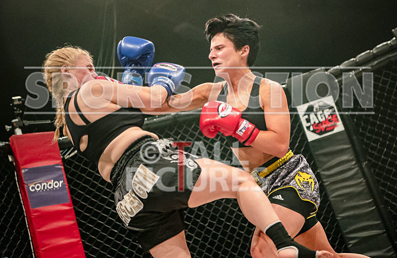 BOUT-7- Carol Crowther v Charise Mourant-6 - BOUT-7 Carol Crowther v Charise Mourant