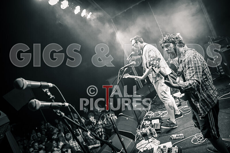 Honest Crooks-235 - HONEST CROOKS