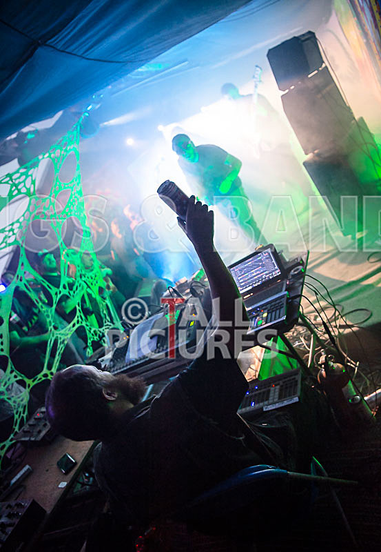 The Recks-814 - THE RECKS