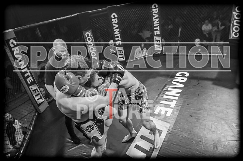 BOUT- 10 - Johan Pols v Ralph Pickering-39 - BOUT 10 - Johan Pols v Ralph Pickering