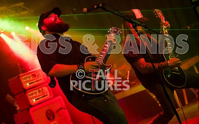 Godsized-4 - GODSIZED