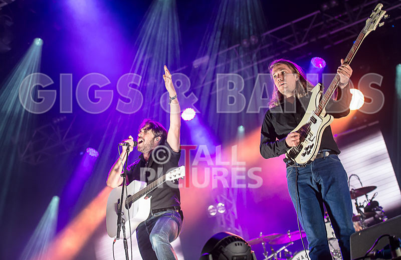 The Vaccines-24 - THE VACCINES