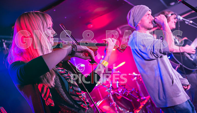 Buffallo Huddleston-151 - BUFFALO HUDDLESTON