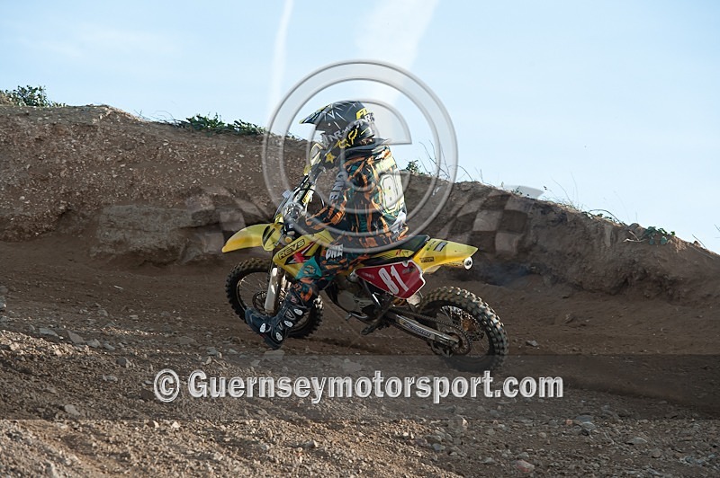 Moto-X_26-11-11-89 - MOTO-X_26-11-2011