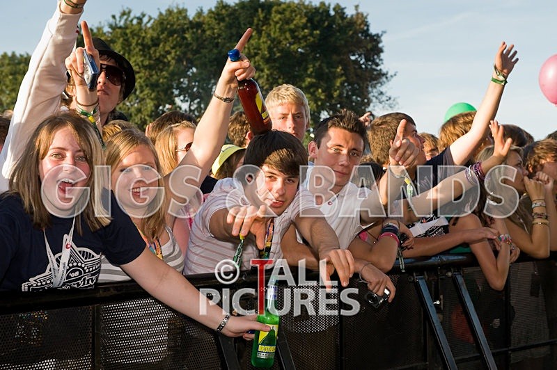 J_Live_Atmosphere-24 - JERSEY LIVE ATMOSPHERE 2008