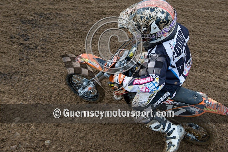 Moto-X_06-11-10-45 - MOTO-X_06-11-2010