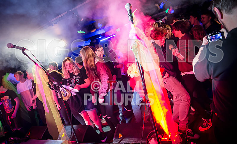 track not found-290 - track not found