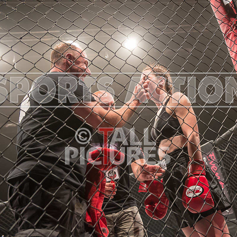 Zoe Findlay v Lolly Guard-58 - BOUT 3