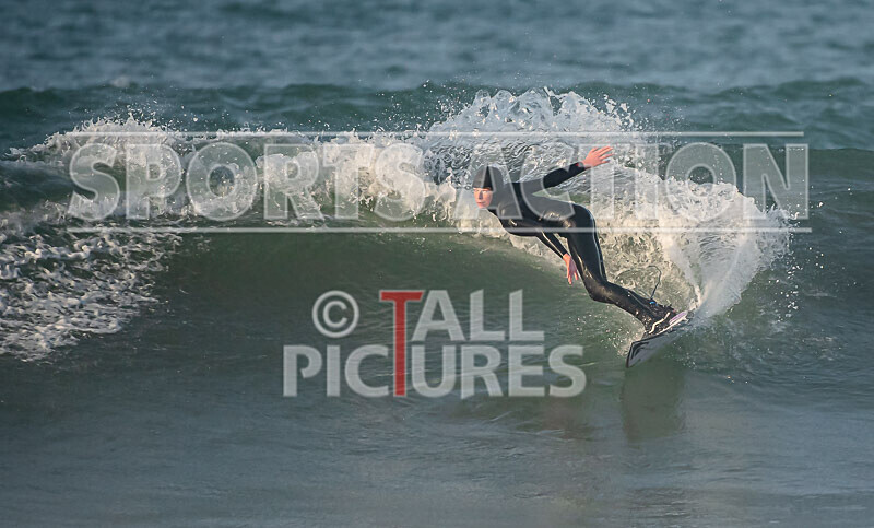 Surfing_New Years Eve 2021-69 - NEW YEARS EVE SURFING 2021