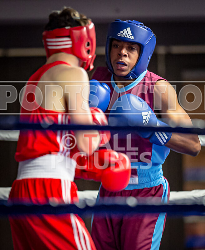 BOUT 3_Luc Langlois v Jaspe Kibiedi-18 - BOUT 3_Luc Langlois v Jaspe Kibiedi