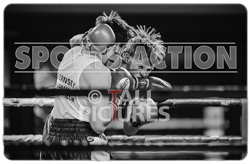 BOUT 5- Martin Kublickis v Robbie Chipcase-8 - BOUT 5 - Martin Kublickis v Robbie Chipcase