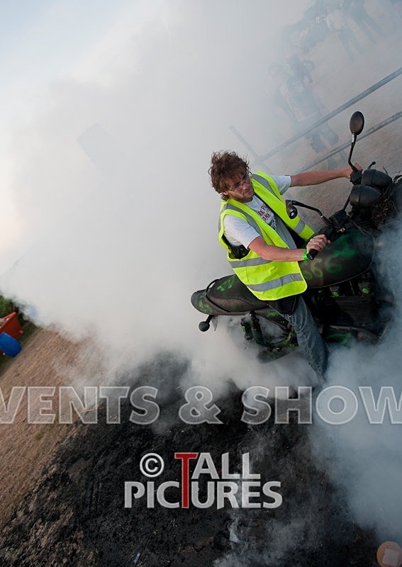 Greenman Burnout-78 - GREENMAN BURNOUTS 2010