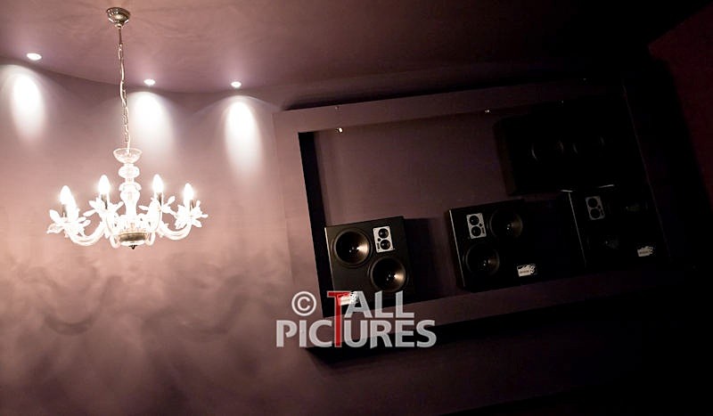 Avolution_Photoshoot-7-20 - CINEMA ROOM