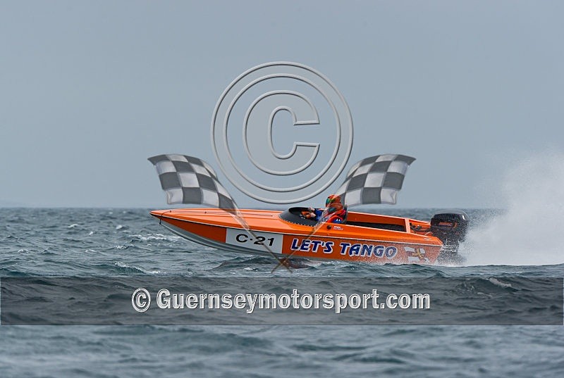 Powerboat_2011_Round-3-64 - ROUND-3 NORTH BEACH OUTER