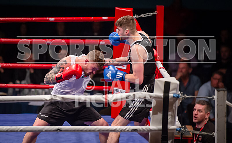 Bout 14_Rob Brehaut v Jake Bowness-25 - Bout 14_Rob Brehaut v Jake Bowness