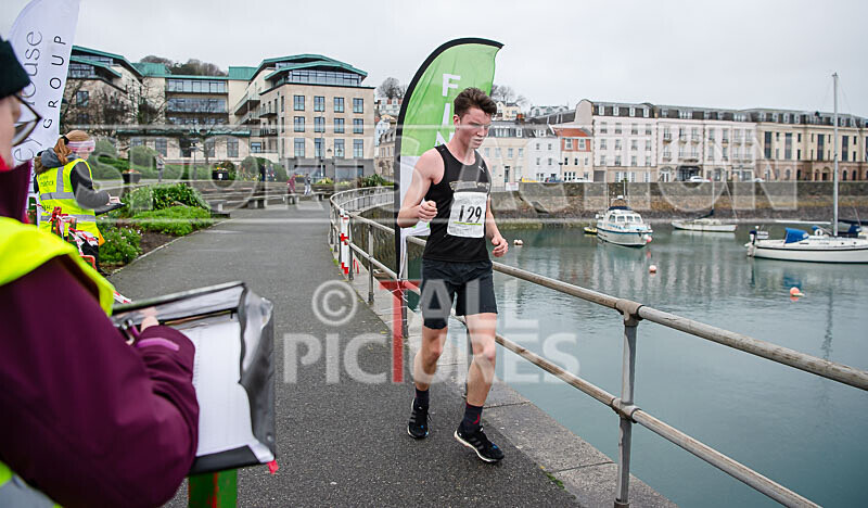 Chertsey House 5 Mile Run_2020-31 - CHERTSEY HOUSE ROAD RUN 2020
