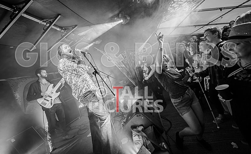 The Recks-816 - THE RECKS