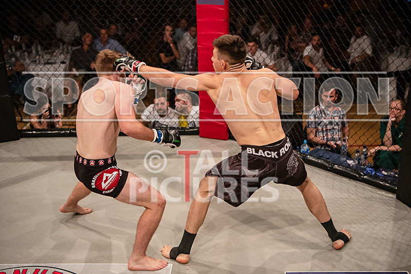 BOUT-12- Sean Reive v Tom Schmeidhuber-16 - BOUT-12: Sean Reive v Tom Schmeidhuber