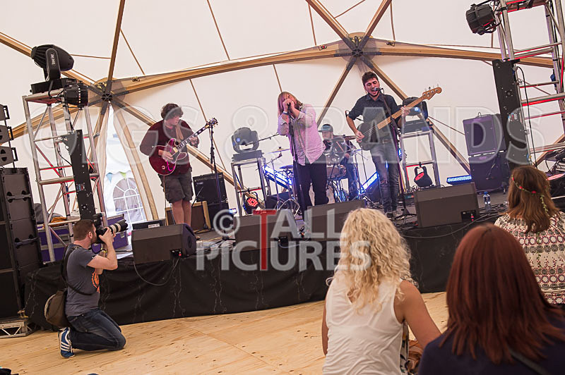 Joe Young  The Bandits-2 - JOE YOUNG & THE BANDITS