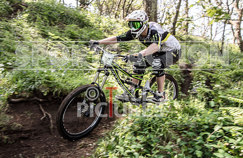 MTB_Downhill_15-05-2016-13 - DOWNHILL SERIES 2016_ROUND-3