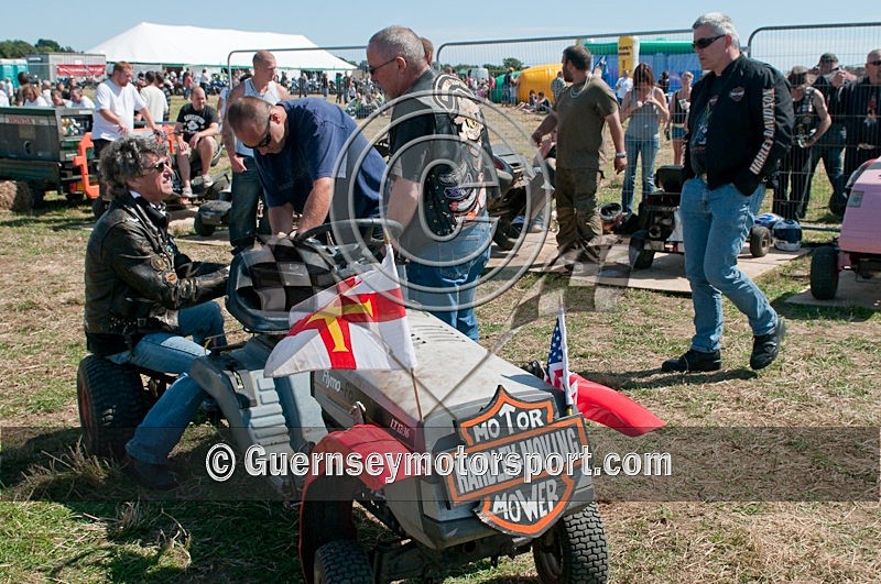 Hogwash_09-8 - HOGWASH 2009 - SCENE