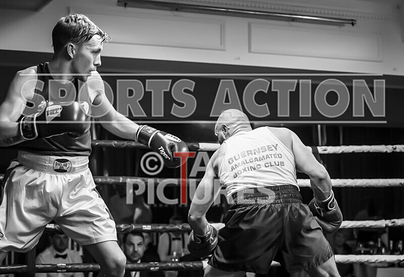 BOUT- 10 - Ruslan Gogercaks v Marcus Rees-34 - BOUT 10 - Ruslan Gogercaks v Marcus Rees