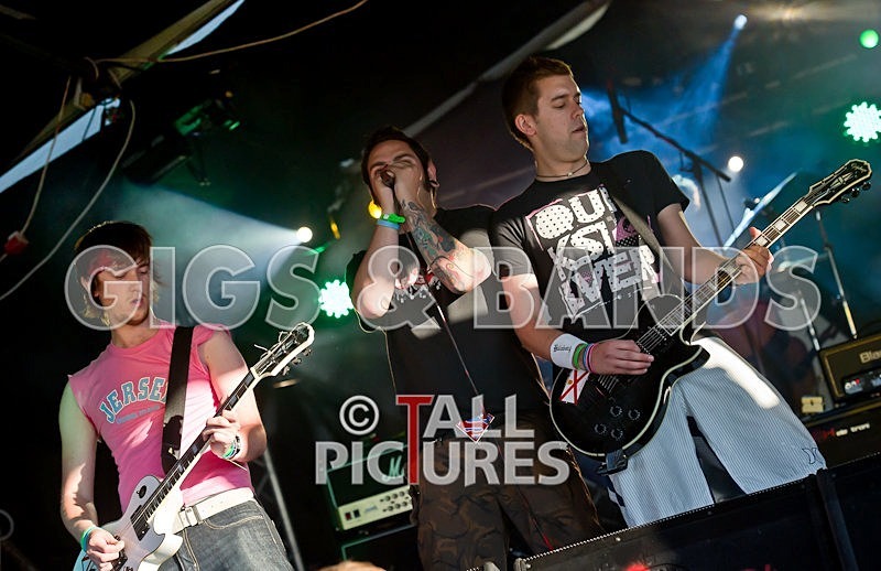 Hold your Fire-3 - HOLD YOUR FIRE