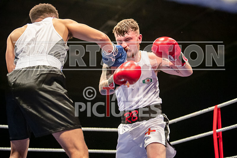 BOUT-9 - Rob Brehaut v William Annang-5 - BOUT-9 - Rob Brehaut v William Annang