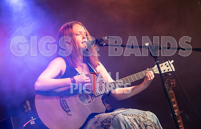 Kiya Ashton-8 - KIYA ASHTON