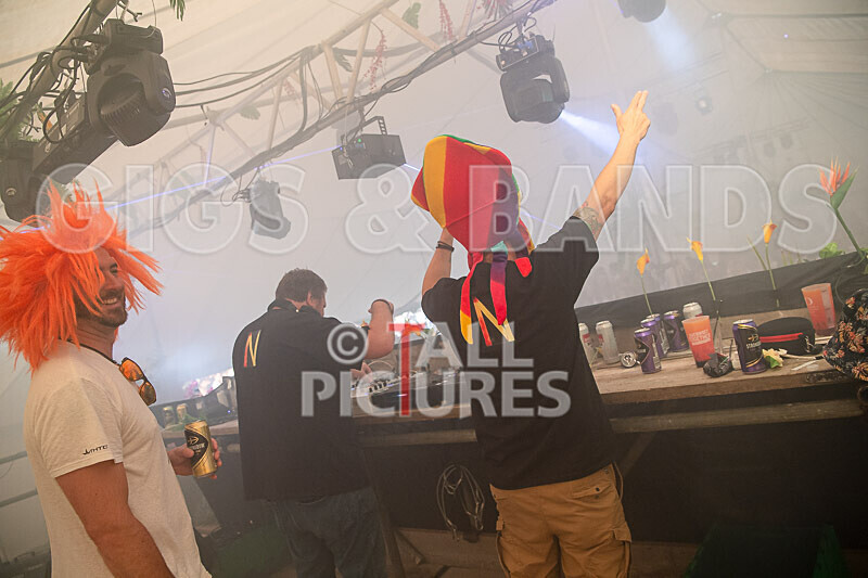 Guernsey Together Festival 2021_DANCE TENT-6 - GUERNSEY TOGETHER FESTIVAL 2021_THE DANCE TENT