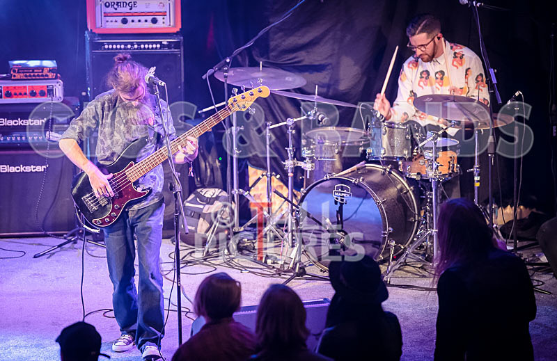 The Robert J Hunter Band-279 - THE ROBERT J HUNTER BAND