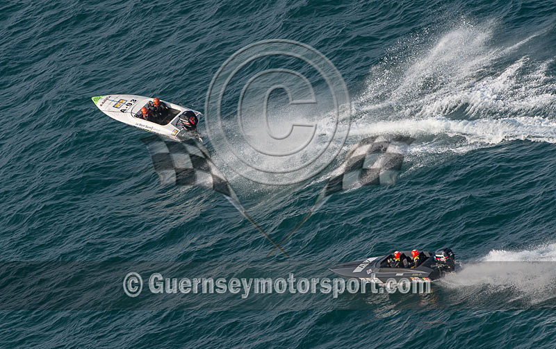 Worlds Powerboats_2014_Race-1-143 - UIM CLASS 3A & 3B WORLD OFFSHORE CHAMPIONSHIP_RACE-1