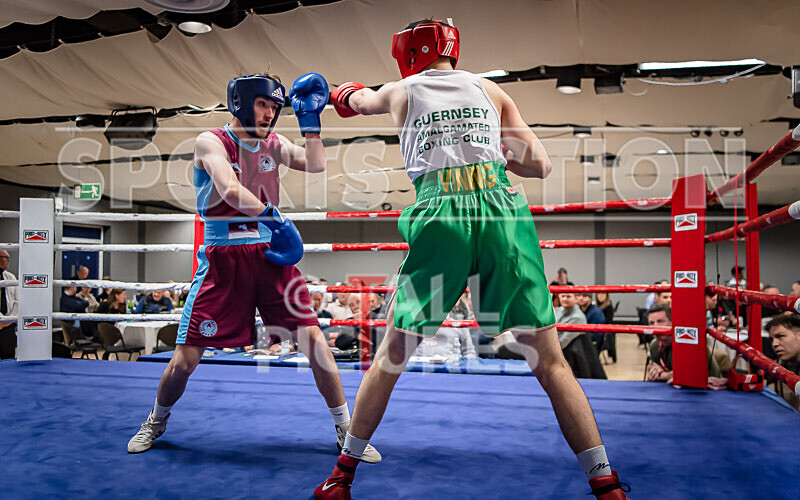 BOUT 4 - Ross Vining v Lewis Oyler-20 - BOUT 4 - Ross Vining v Lewis Oyler