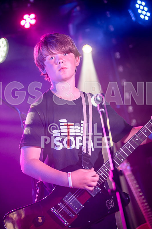 The Goo Fighters-33 - THE GOO FIGHTERS