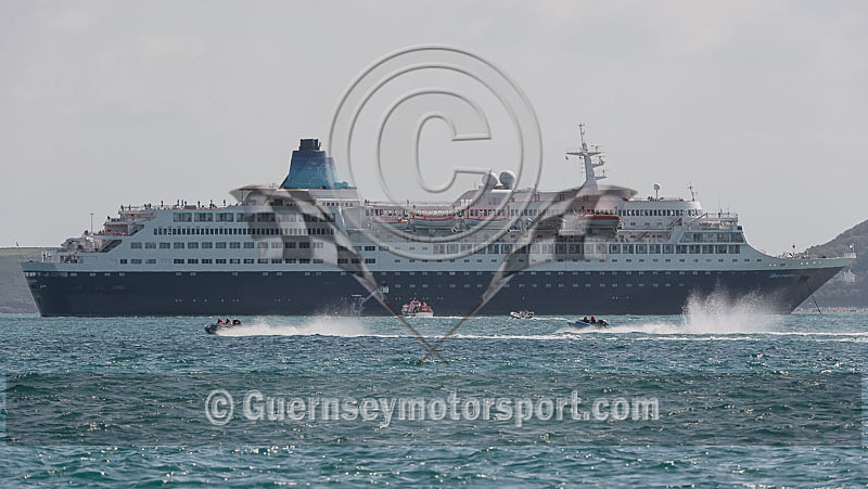 Powerboat Racing 2014_Race-1-76 - RACE-1 NORTH BEACH OUTER